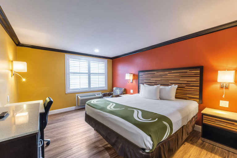 Bedroom 3, Quality Inn & Suites Sacramento Downtown Area, Sacramento