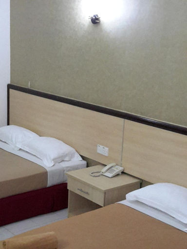 Bedroom 2, Tanjung Demong Beach Resort, Besut