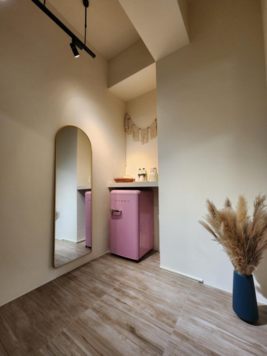 Others 4, Alley B&B, Pingtung