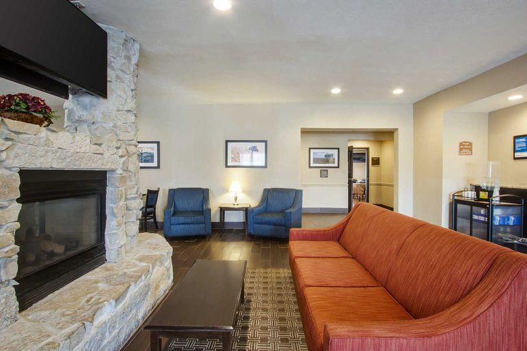 Public Area 2, Comfort Inn & Suites Bellevue - Omaha Offutt AFB, Sarpy
