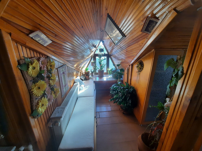 Others 4, Aydemir apartmanı, Ümraniye