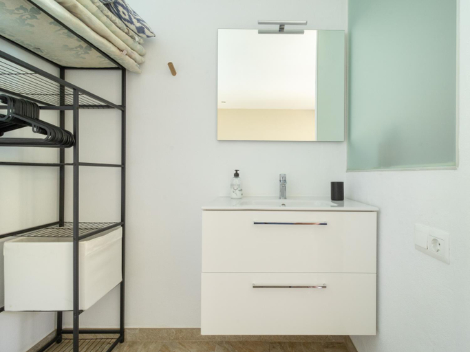 Bathroom 2, La Casa del Burro, Málaga