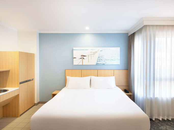 Bedroom 27