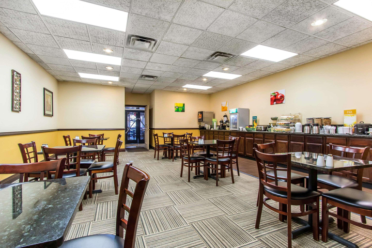 Food & Drinks 5, Quality Inn Duncan Hwy 81, Stephens