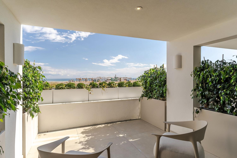 Others 4, Apartamentos Azul, Barcelona