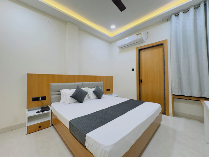 Others 5, Hotel Sharda Inn, Ujjain