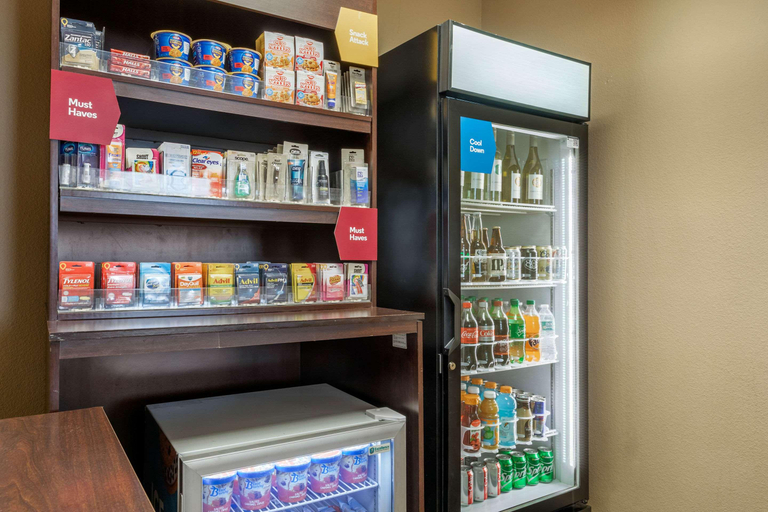Food & Drinks 5, Comfort Suites Barstow near I-15, San Bernardino