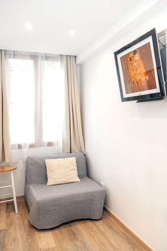 Others 4, Hoche Apartment - PSG, Seine-Saint-Denis