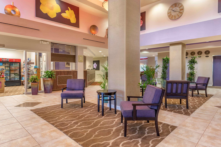 Public Area 2, Comfort Suites Maingate East, Osceola