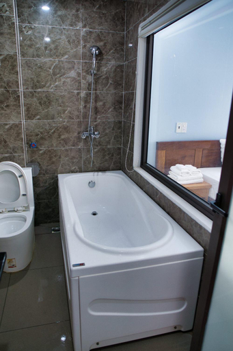 Bathroom 2
