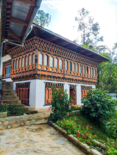 CheChey Homestay, Guma