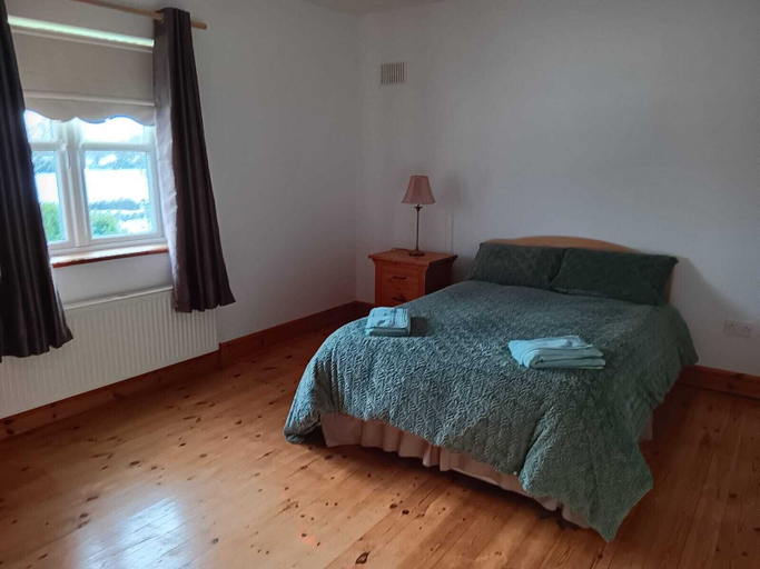 Bedroom 4, Global Guest Ireland