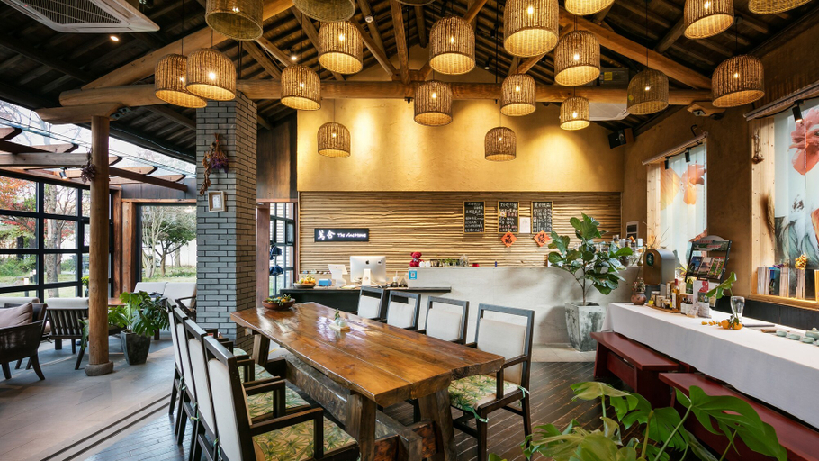 Food & Drinks 4, Floral Hotel Songyang Niaoshe, Lishui