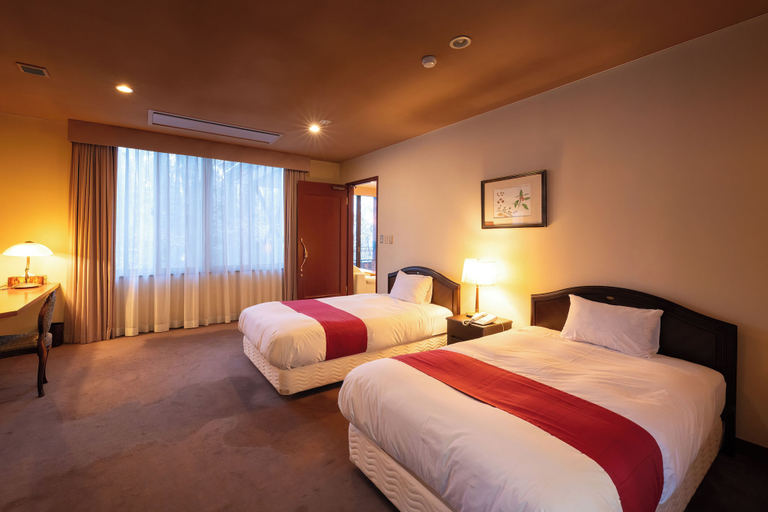 Bedroom 2, Forest Resort Yamanote Hotel, Daisen