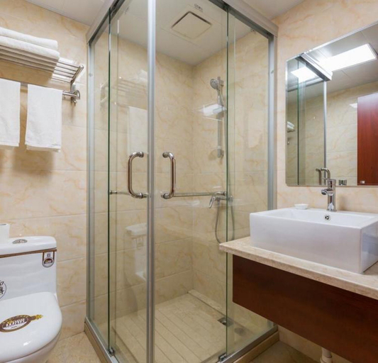 Bathroom, Floral Hotel Dianhu Holiday Shanghai, Shanghai