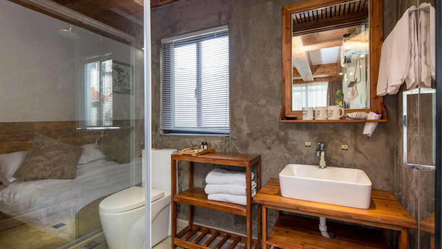 Bathroom 3, Floral Hotel Moganshan Tianquan, Huzhou