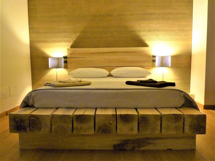 Bedroom 3, Ca'Luna Guest House, Cuneo