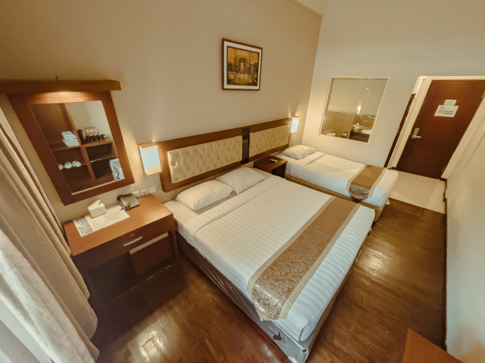 Bedroom 12