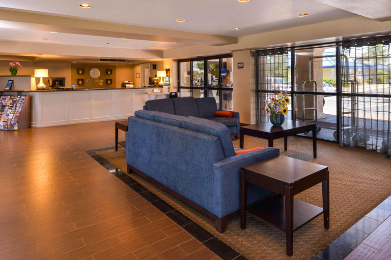 Public Area 2, Rancho Cordova Inn, Sacramento