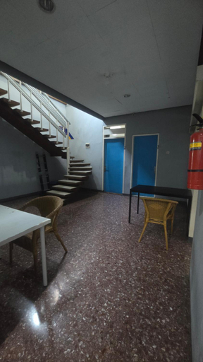Others 3, Omajo bedrooms, Semarang