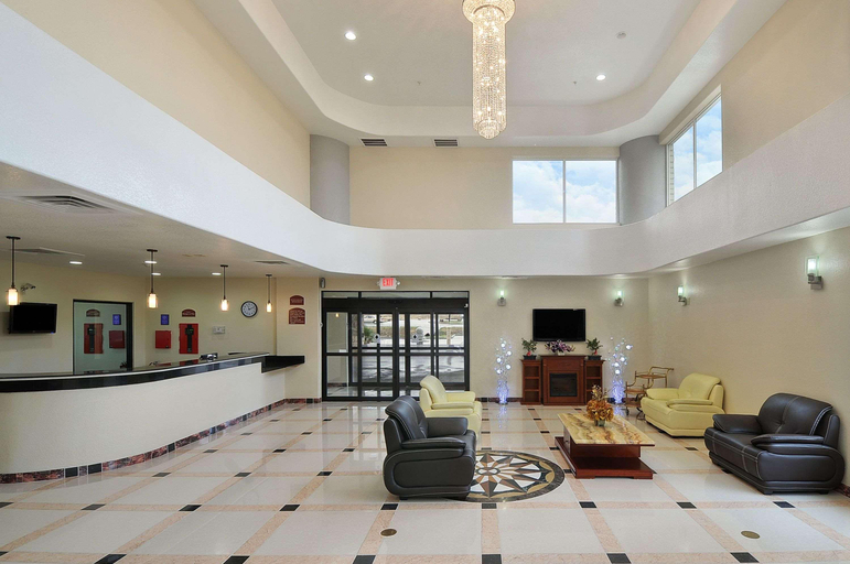 Public Area 2, Ramada by Wyndham South Waco, McLennan