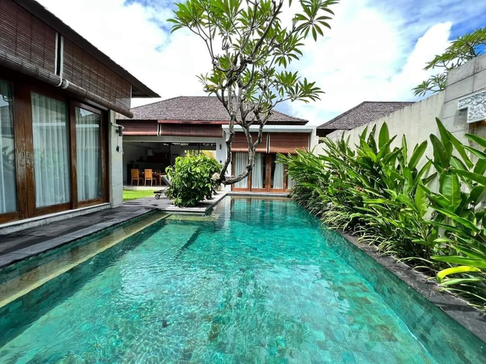 Swimming Pool 9