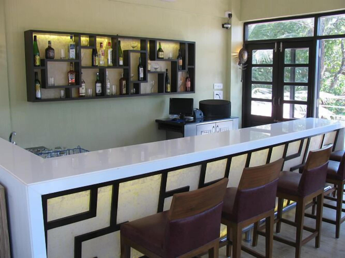 Food & Drinks 4, Silver Sands Hide Away, North Goa