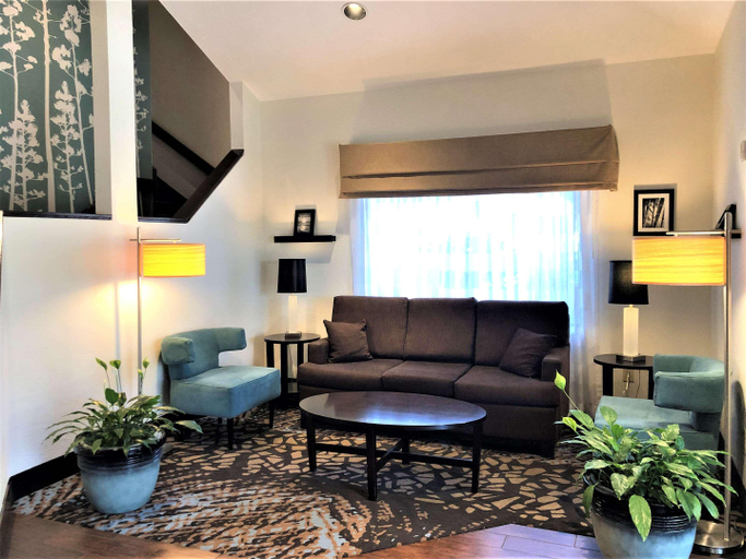 Public Area 2, Sleep Inn Wilmington near University, New Hanover