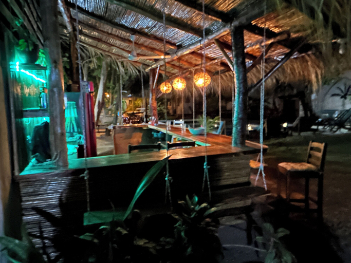 Food & Drinks 5, Hotel Tranquilo, León