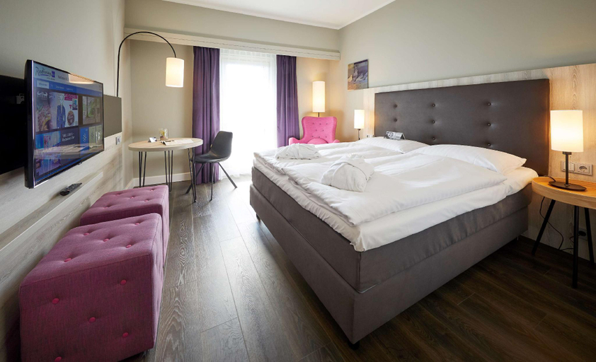 Bedroom 18
