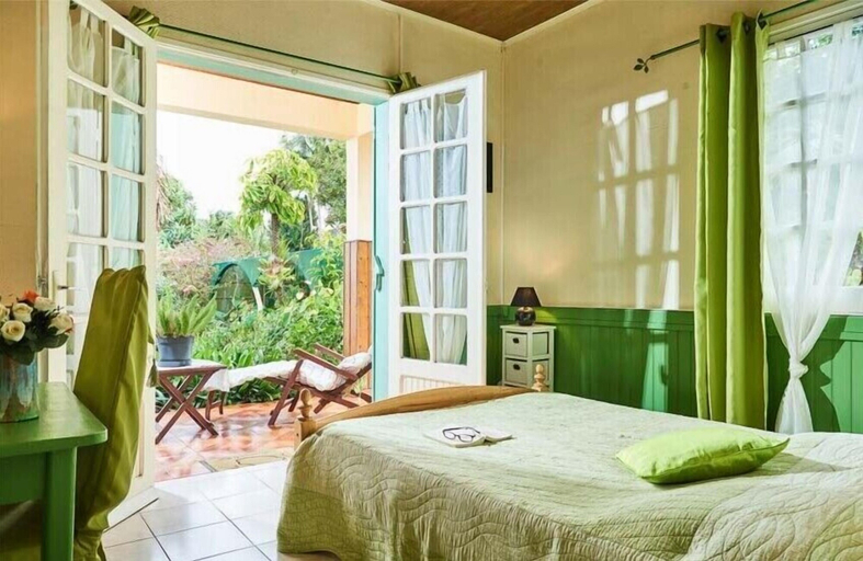 Bedroom, Chez Mamie, Les Avirons