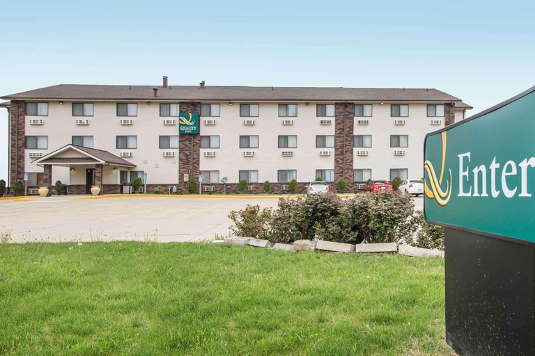 Quality Inn & Suites Bloomington I-55 And I-74, McLean