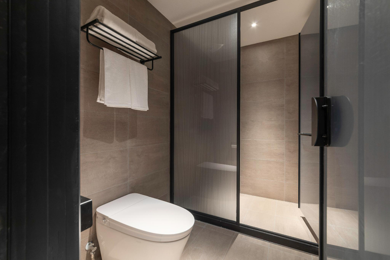 Bathroom, Hanting Hotel Taiyuan Tongda Street Metro Station, Taiyuan