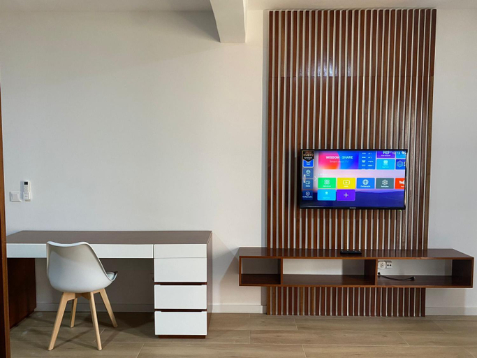 Others 4, Mota Residencia