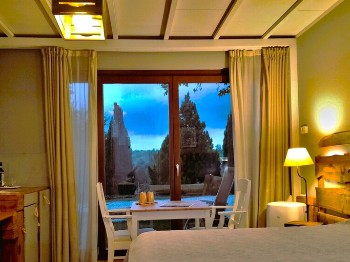 Bedroom 4, Ca'Luna Guest House, Cuneo