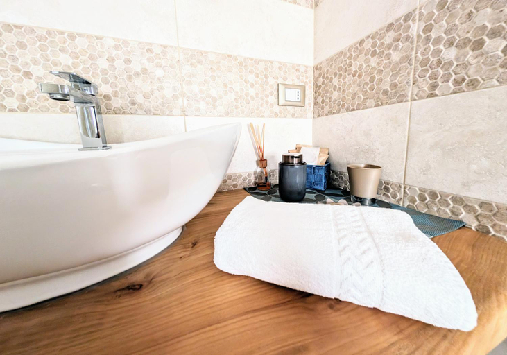 Bathroom 1