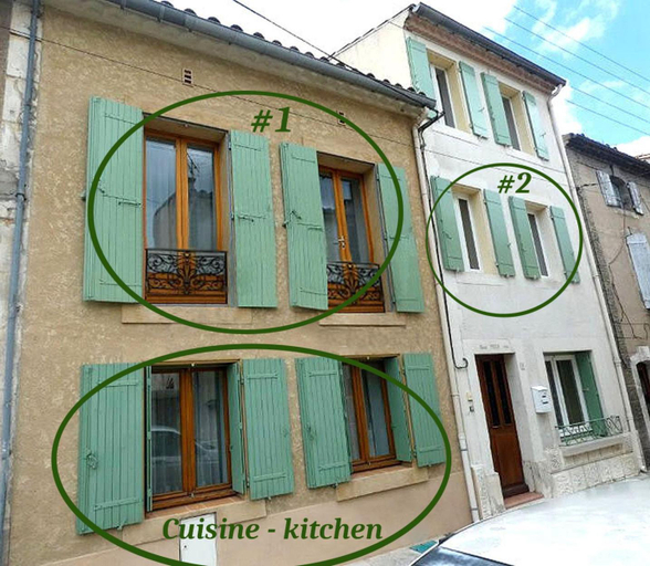 Exterior & Views