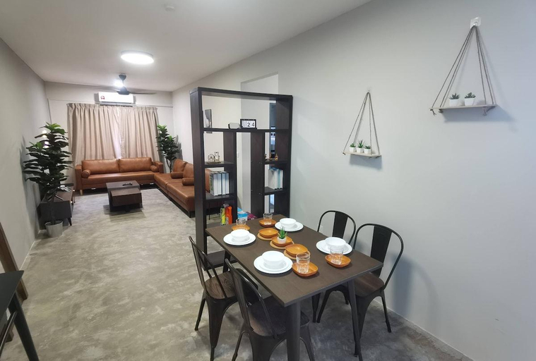 Others 3, Mahkota Cheras 3R 2parking 8pax Comfy Sofa&Bed, Hulu Langat