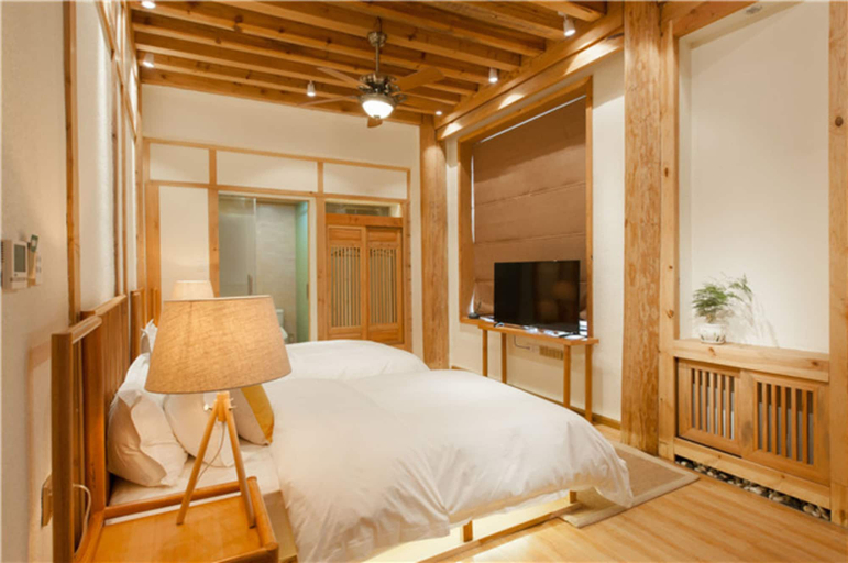 Bedroom 3, Floral Hotel Lijiang Nameiju, Lijiang