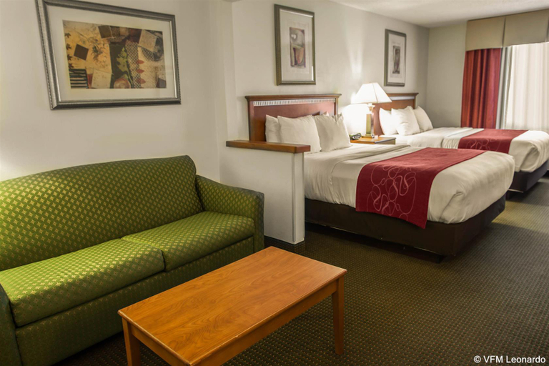 Bedroom 3, Comfort Suites Normal University area, McLean