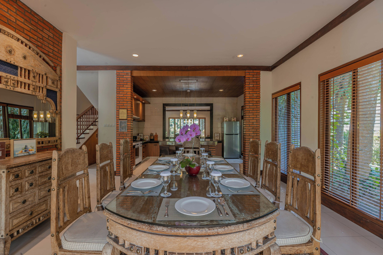 Restaurant 23