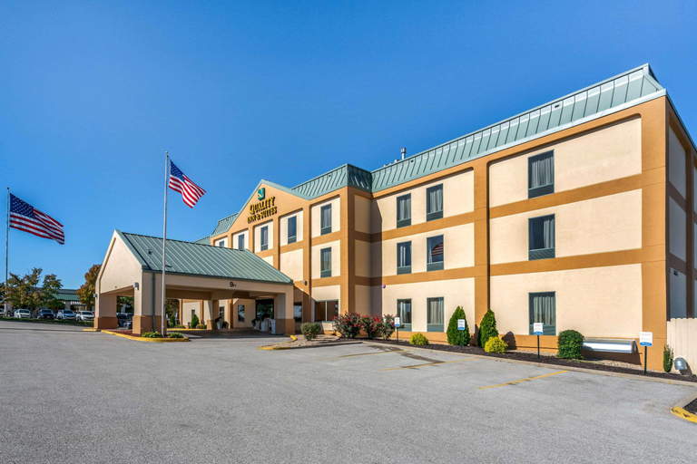 Exterior & Views 2, Quality Inn & Suites Jefferson City, Cole