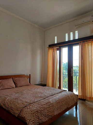 Others 3, Nuke's guest house, Badung