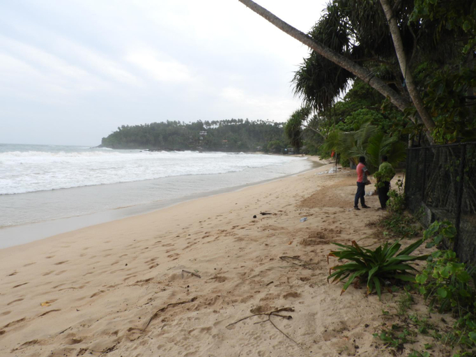Others 3, Sisara Sun Hill, Weligama
