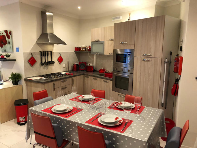 Others 5, Sea View 2 Bedroom Penthouse close to Beach Hpi6767