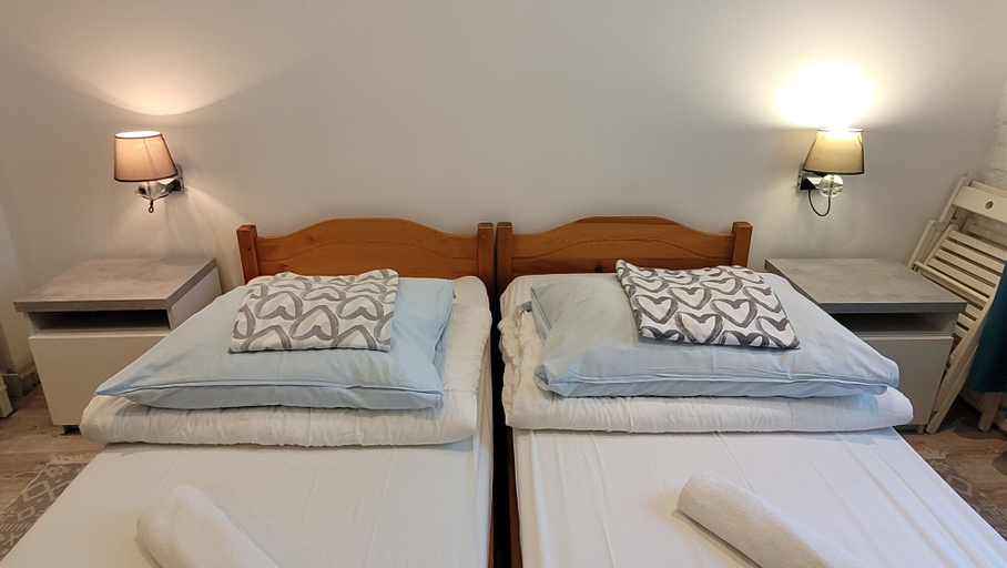 Bedroom 2, Hostel Chmielna 5 Rooms & Apartments, Warsaw