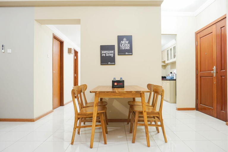 Dining Room 1