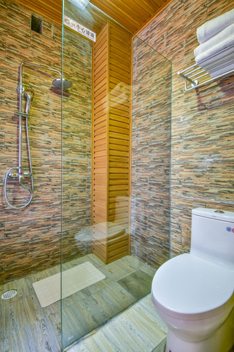 Bathroom 3, Floral Hotel Dali Cangshan Muyun, Dali Bai