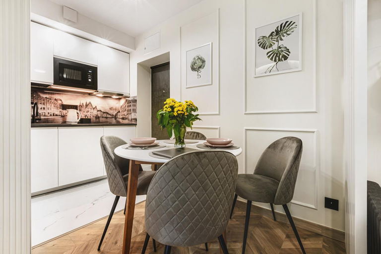 Others 3, Luksusowe apartamenty przy Rynku, Środa Śląska