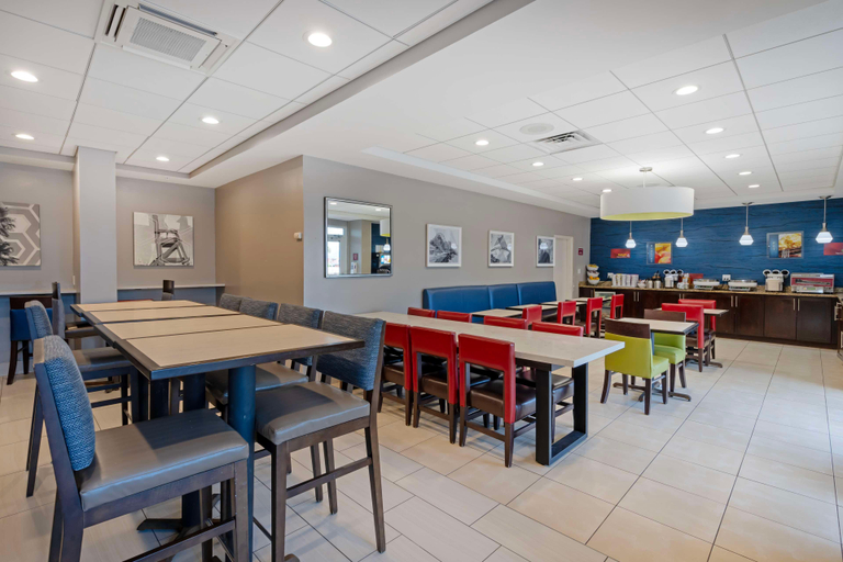 Food & Drinks 5, BEST WESTERN Daytona Inn Seabreeze, Volusia